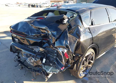 2025 Kia K4 Gt-Line z USA, uszkodzony, nr VIN 3KPFW4DE6SE235261